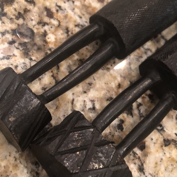 African tribal carved statues. Phenomenal. - Picture 12 of 12